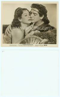 7b605 SAMSON & DELILAH 8x10 still R59 great close up of Hedy Lamarr held by Victor Mature!