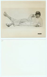 7b638 SOME LIKE IT HOT 8x10 still '59 great close up of Tony Curtis full-length in drag!