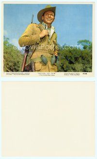 7b071 NEVER SO FEW Eng/US color 8x10 still #7 '59 great smiling close up of Frank Sinatra w/rifle!