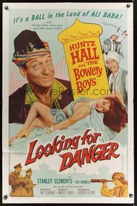 7e506 LOOKING FOR DANGER 1sh '57 Bowery Boys, wacky image of Huntz Hall checking out babe!