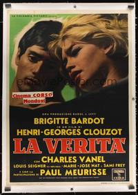 7h042 LA VERITE linen Italian 1p '60 Henri-Georges Clouzot, different image of sexy Brigitte Bardot
