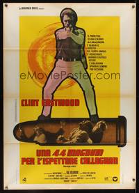 7h211 MAGNUM FORCE Italian 1p '73 completely different art fo Eastwood as Dirty Harry by Ferrini!