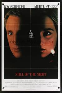 7k715 STILL OF THE NIGHT 1sh '82 super c/u of Roy Scheider & Meryl Streep, if looks could kill!