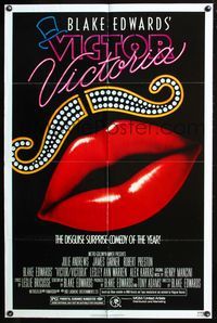 7k836 VICTOR VICTORIA 1sh '82 Julie Andrews, Blake Edwards, cool lips & mustache art!