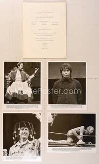 7p155 MONTY PYTHON LIVE AT THE HOLLYWOOD BOWL presskit '82 John Cleese, Eric Idle, Terry Gilliam