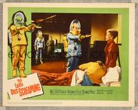 7r264 EARTH DIES SCREAMING LC #8 '64 great image of wacky aliens with human hostages!