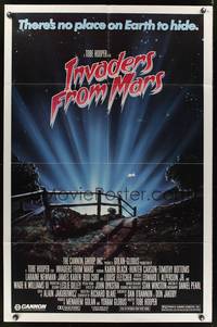 7y487 INVADERS FROM MARS 1sh '86 Tobe Hooper, art by Rider, there's no place on Earth to hide!