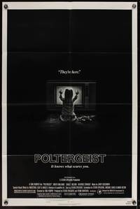 8b482 POLTERGEIST style B 1sh '82 Tobe Hooper, classic They're here image of little girl by TV!