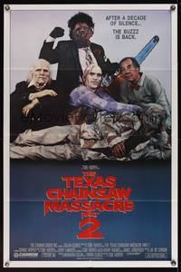 8b654 TEXAS CHAINSAW MASSACRE PART 2 family style 1sh '86 Tobe Hooper horror sequel, cast portrait!