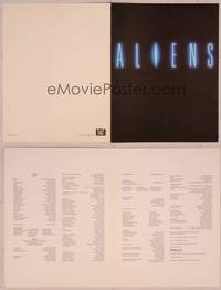 8d171 ALIENS promo brochure '86 James Cameron, some places in the universe you don't go alone!