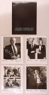 8g145 ALIEN NATION presskit '88 they've come to Earth to live among us, they learned our language!