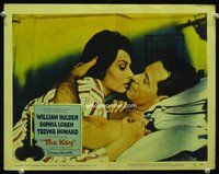 8j422 KEY LC #2 '58 super close up of William Holden & sexy Sophia Loren in bed!
