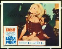 8j482 LOVE ON A PILLOW LC #3 '64 close up of Robert Hossein kissing sexy Brigitte Bardot's back!