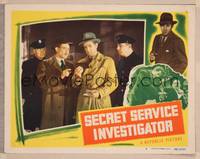 8j673 SECRET SERVICE INVESTIGATOR LC #6 '48 Lloyd Bridges in trenchcoat & fedora with police!