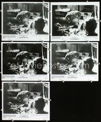 8p578 E.T. THE EXTRA TERRESTRIAL 5 8x10s '82 Steven Spielberg classic, kids serve him a banquet!