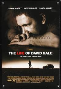 8r278 LIFE OF DAVID GALE DS 1sh '03 close-up of Kevin Spacey, the crime is clear, the truth is not!