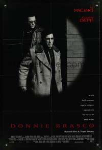 8w209 DONNIE BRASCO DS 1sh '97 Al Pacino is betrayed by undercover cop Johnny Depp!