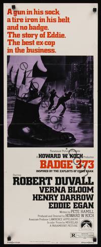 9b043 BADGE 373  insert '73 Robert Duvall is a tough New York cop with a gun in his sock & no badge
