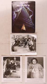 9c143 POLTERGEIST 3 presskit '88 great image of little girl in front of skyscraper in storm!