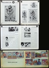 9f196 ENTER THE DRAGON pressbook '73 Bruce Lee kung fu classic, includes cool comic book herald!