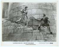 9g006 ADVENTURES OF ROBIN HOOD 8x10 still R56 Errol Flynn & Basil Rathbone duelling on the stairs!