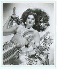 9g220 JINX FALKENBURG 8x10 still '40s laying on sand with flowers in sexy outfit!