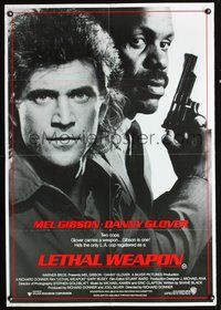 9j540 LETHAL WEAPON Aust 1sh '87 great close image of cop partners Mel Gibson & Danny Glover!
