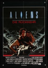 9j122 ALIENS German '86 James Cameron, cool image of Sigourney Weaver w/giant gun & Carrie Henn!