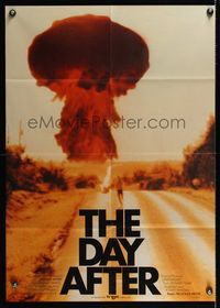 9j211 DAY AFTER German '83 Jason Robards, nuclear holocaust, wild image of mushroom cloud!