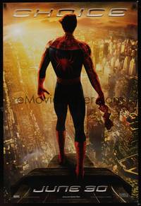 9m512 SPIDER-MAN 2 teaser DS 1sh '04 superhero Tobey Maguire stands over city!