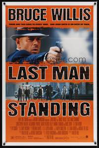 9p402 LAST MAN STANDING 1sh '96 great image of gangster Bruce Willis pointing gun!