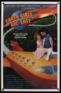 9v114 EARTH GIRLS ARE EASY 1sh '89 great image of Geena Davis & alien Jeff Goldblum on space ship!
