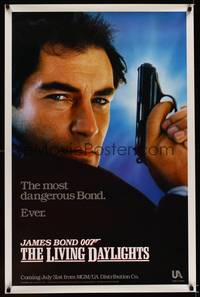 9v299 LIVING DAYLIGHTS teaser 1sh '87 super close up of Timothy Dalton as James Bond with gun!