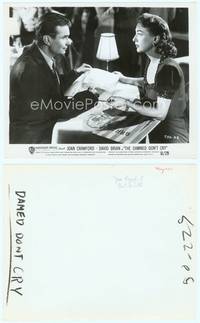 9y113 DAMNED DON'T CRY 8x10 still '50 Joan Crawford is surprised by what Kent Smith has to say!