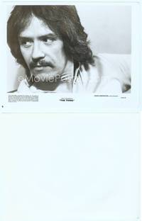 9y462 THING candid 8x10.25 still '82 great super close portrait of director John Carpenter!