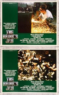 1e974 BRINK'S JOB 2 LCs '78 Peter Falk & Paul Sorvino in money rain, directed by William Friedkin!