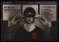 1k237 SPECIAL SECTION Polish 23x33 '75 Costa-Gavras, c/u of blindfolded guy w/2 guns at his head!