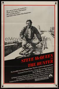 1r400 HUNTER 1sh '80 great image of tough guy bounty hunter Steve McQueen!