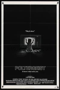 1r688 POLTERGEIST style B 1sh '82 Tobe Hooper, classic They're here image of little girl by TV!