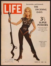 1t104 LIFE MAGAZINE magazine March 1968 sexiest Jane Fonda as Barbarella in 5 interior pages!