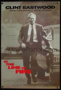 1w311 IN THE LINE OF FIRE DS 1sh '93 Wolfgang Petersen, Clint Eastwood as Secret Service bodyguard!