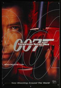 1w762 TOMORROW NEVER DIES DS now shooting teaser 1sh '97 super close Pierce Brosnan as James Bond!