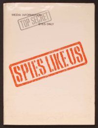 1x200 SPIES LIKE US presskit '85 Chevy Chase, Dan Aykroyd, directed by John Landis!