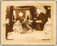 1z519 ROUGH HOUSE LC R19 bumbling waiter Fatty Arbuckle about to spill soup on his customers!