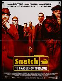 2b692 SNATCH French 15x21 '00 cool image of Brad Pitt, Jason Statham, Vinne Jones & cast!