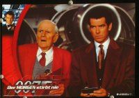 2j934 TOMORROW NEVER DIES 8 German LCs '97 cool images of Pierce Brosnan as James Bond 007!