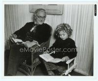 2x241 DIMPLES candid 8x10 still '36 Frank Morgan smiles at Shirley Temple reading between scenes!