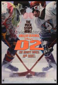 3c207 D2: THE MIGHTY DUCKS DS 1sh '94 Disney, Emilio Estevez coaches teens at ice hockey!