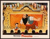 3d505 PINOCCHIO LC R78 Disney, the wooden boy on stage getting thrown gold coins!