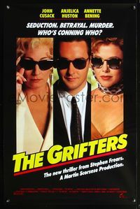 3k215 GRIFTERS int'l 1sh '90 John Cusack, Annette Bening & Anjelica Huston all wearing sunglasses!
